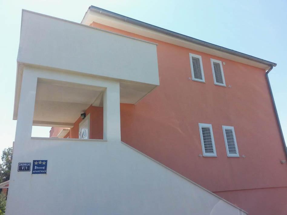 Seaview & Balcony Apartment Petra Jadrija Exterior photo